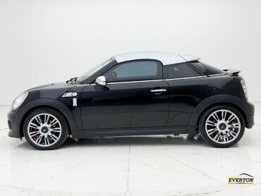 https://evertonautomoveis.nyc3.digitaloceanspaces.com/storage/webdisco/2025/09/11/370x278/a8ecb295de593e1cb0ca8e0a076a94b6.jpg