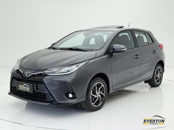 YARIS 